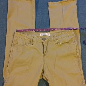 Last Chance ❤️No Boundaries Tan pants, 11Jr